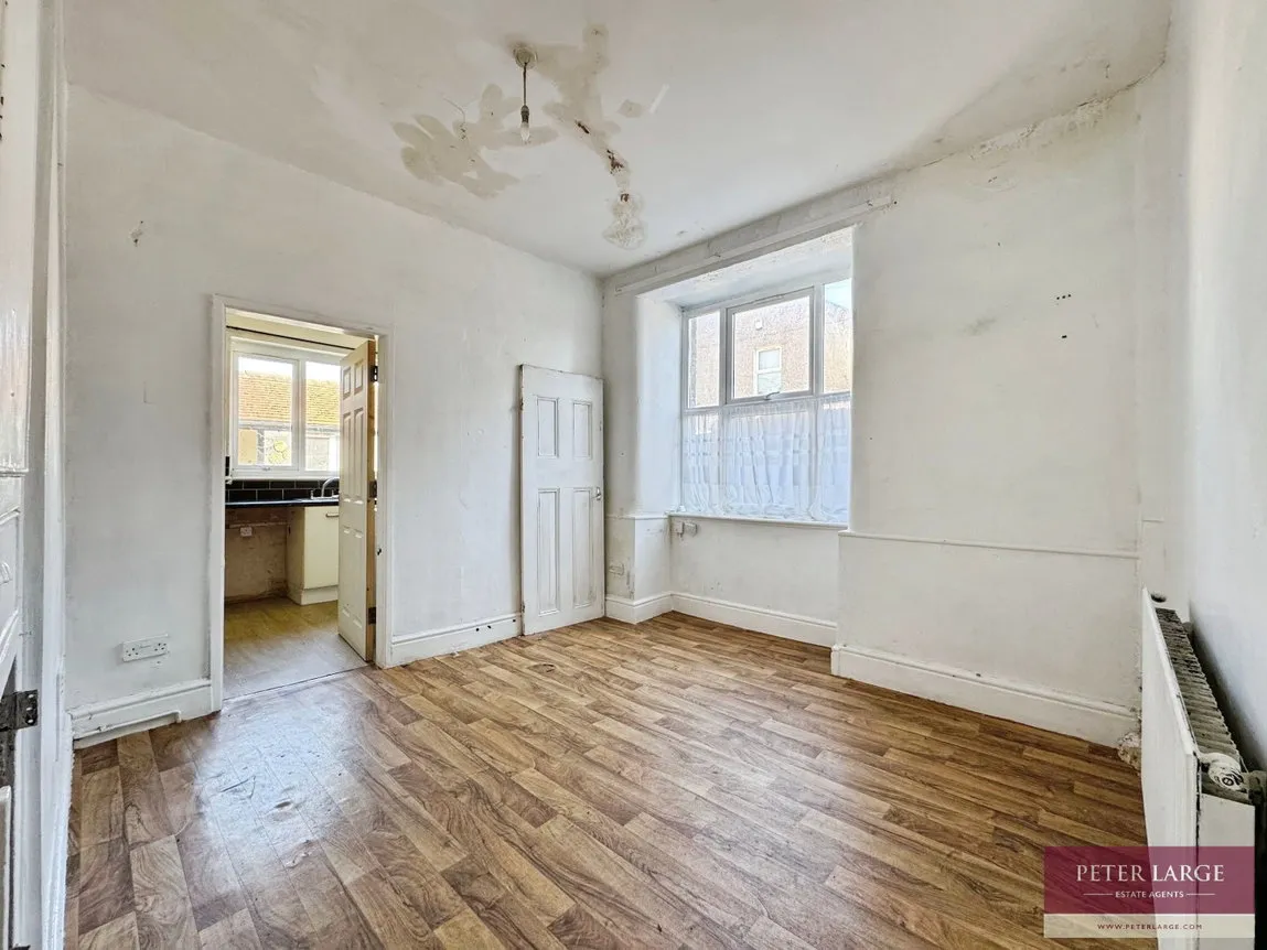 South Avenue, Rhyl, Denbighshire, LL18 1HU, photo 4