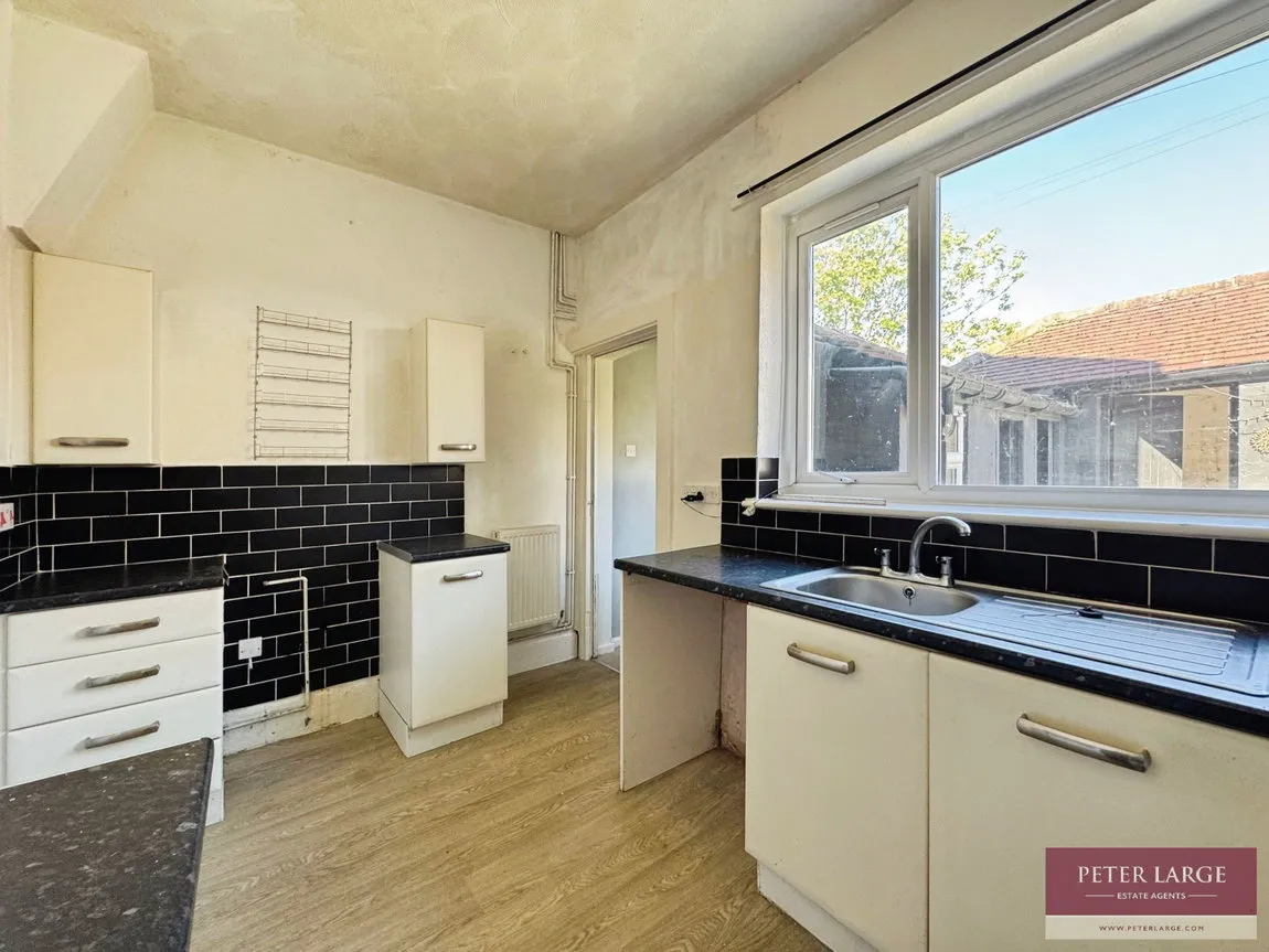 South Avenue, Rhyl, Denbighshire, LL18 1HU, photo 5