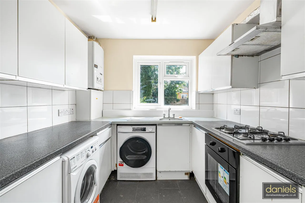 Beaumont Avenue, Wembley, HA0, photo 3
