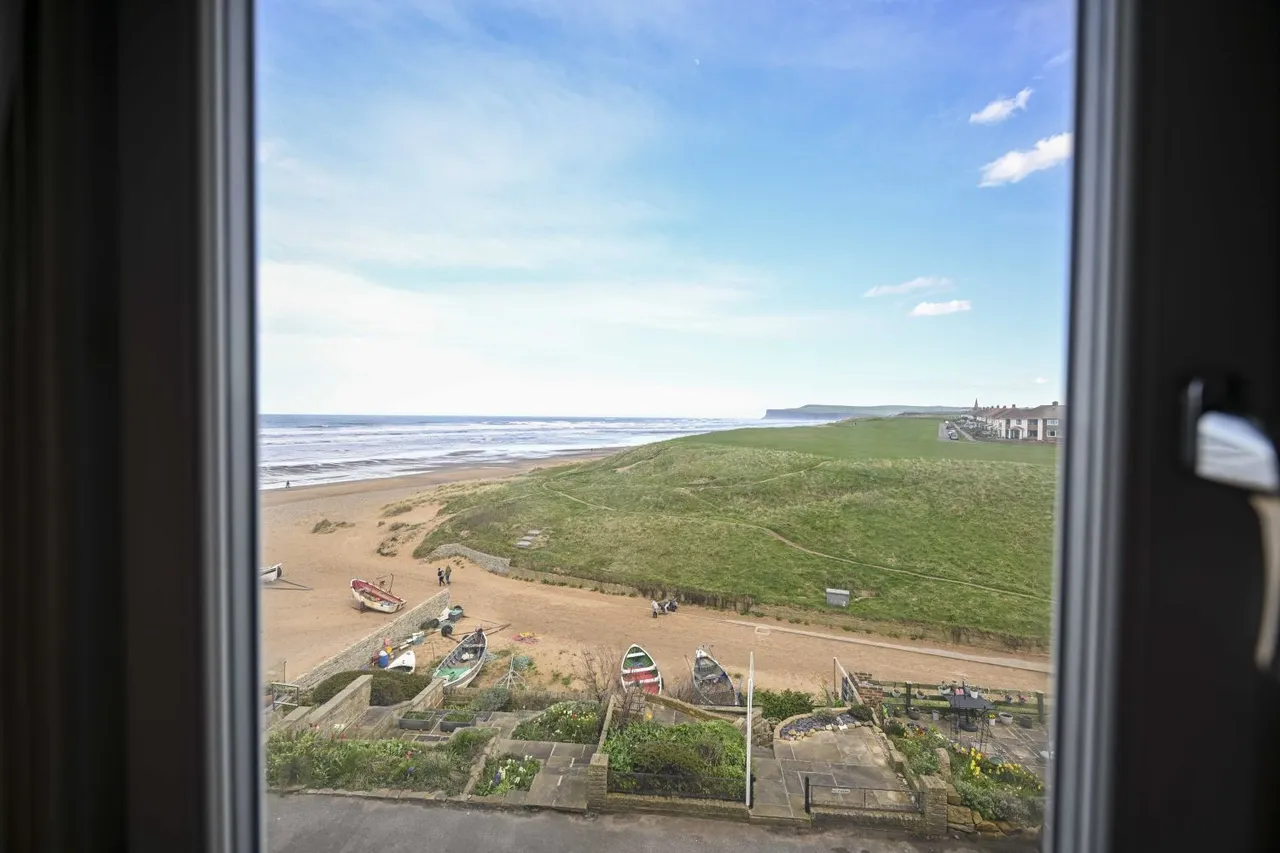 Cliff Terrace, Marske-by-the-Sea, TS11, photo 11