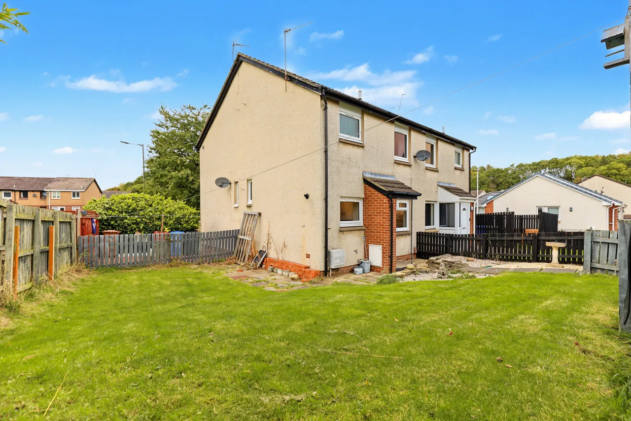 Alyth Drive, Polmont, FK2, photo 15
