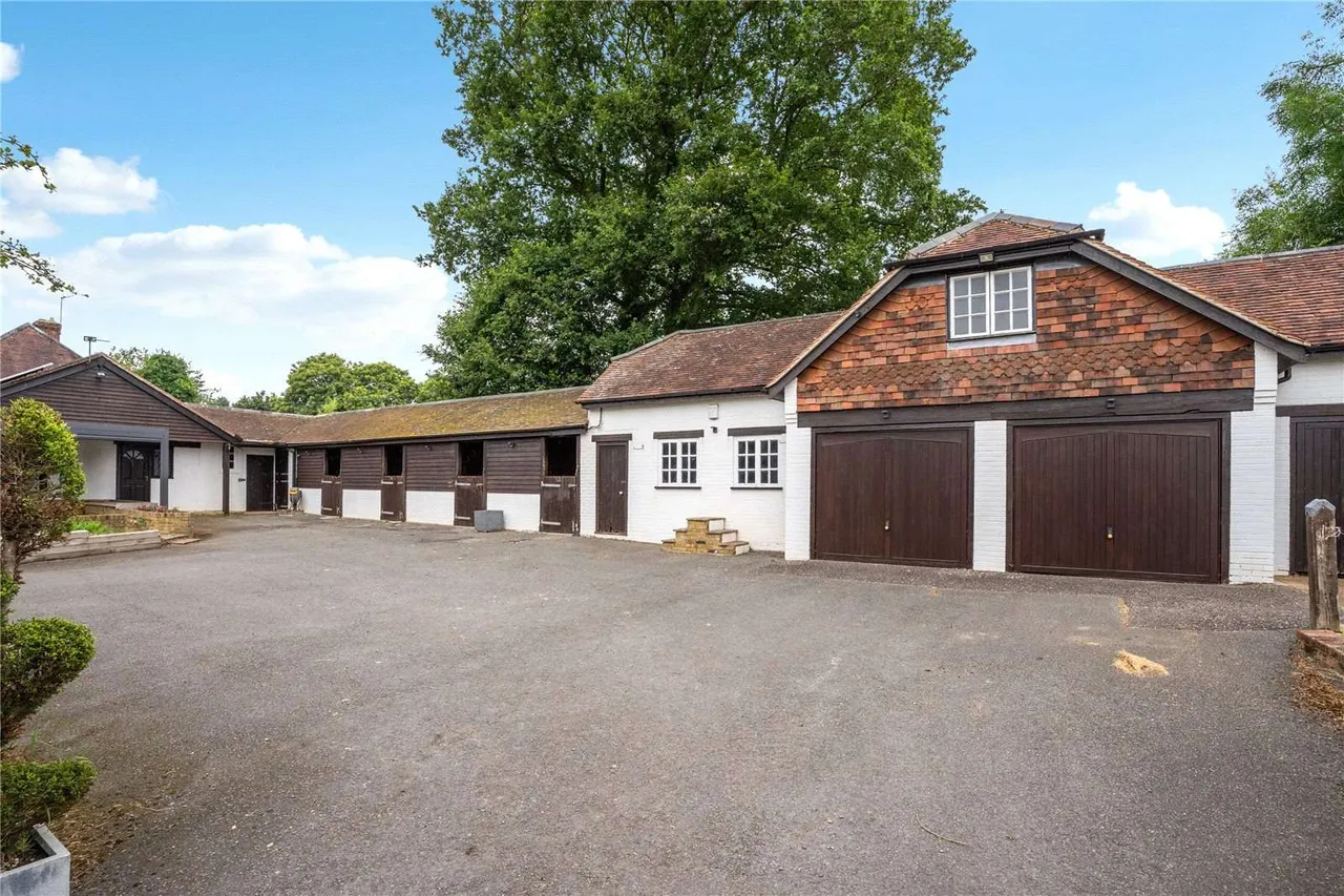 Woodrow, Amersham, Buckinghamshire, HP7 0QH, photo 3