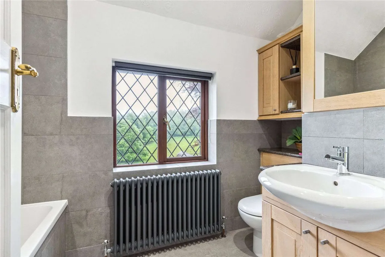 Woodrow, Amersham, Buckinghamshire, HP7 0QH, photo 10