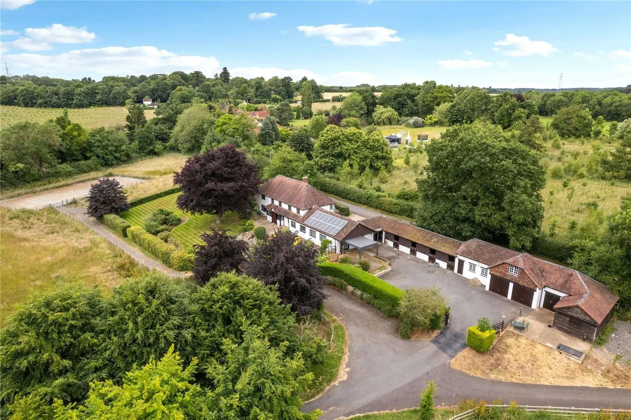 5 bed house to rent — Woodrow, Amersham, Buckinghamshire, HP7 0QH