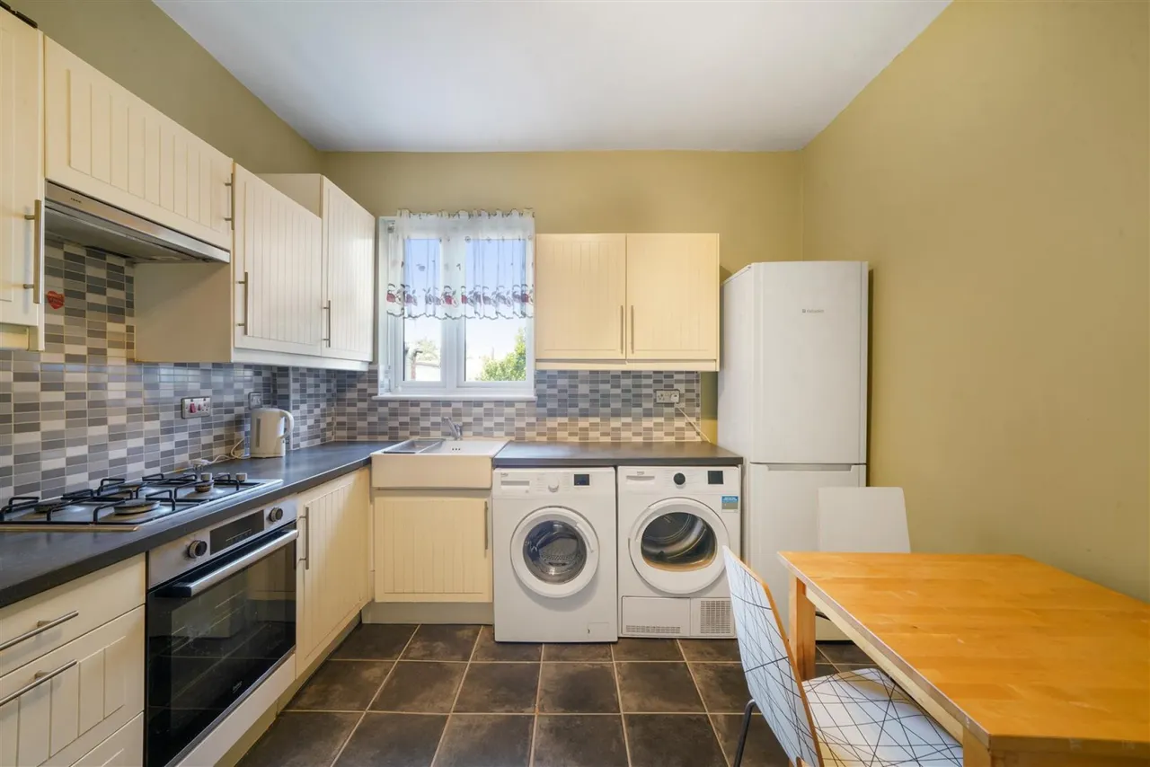 Lordsmead Road, London, photo 13