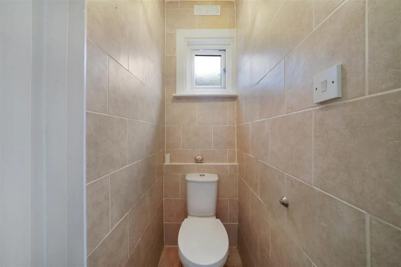 Lordsmead Road, London, photo 5
