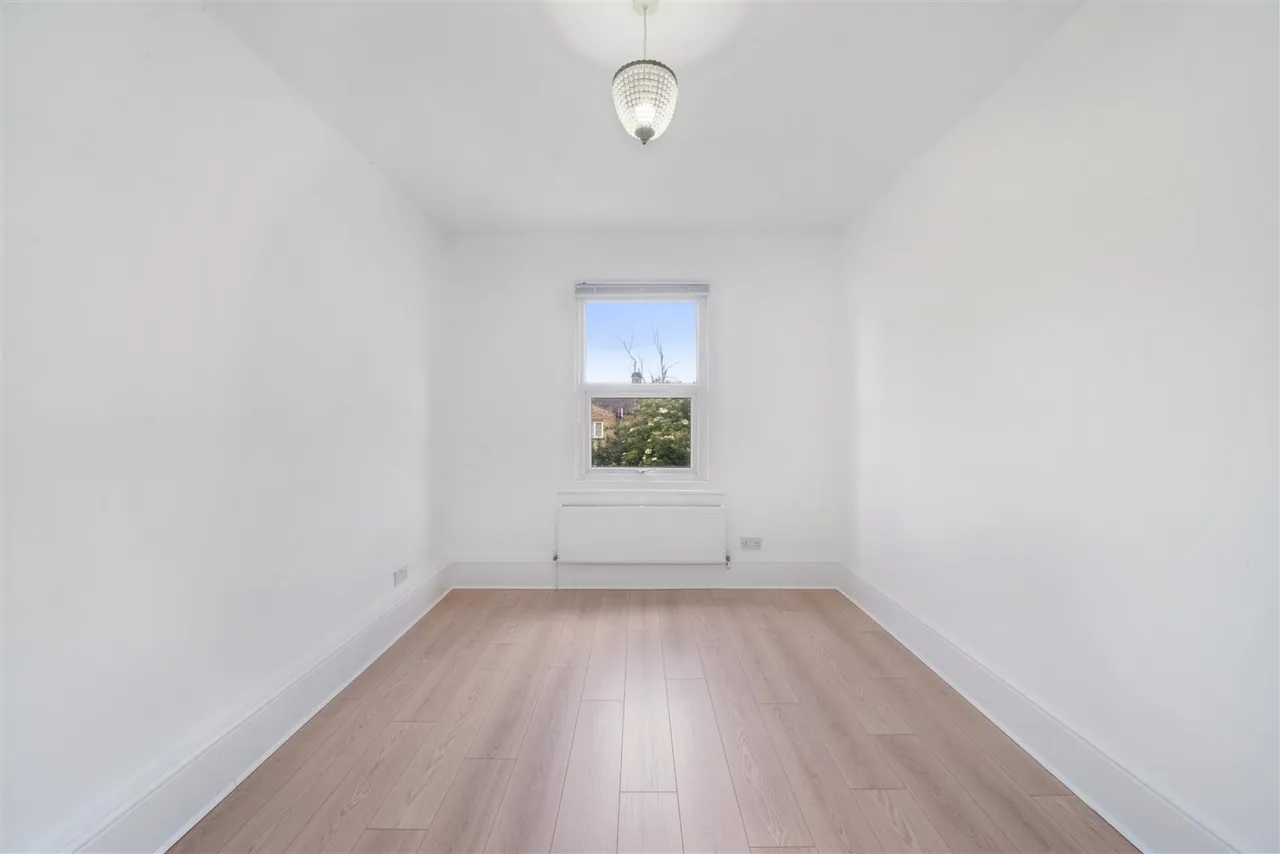 1 bed flat for sale, Lordsmead Road, London