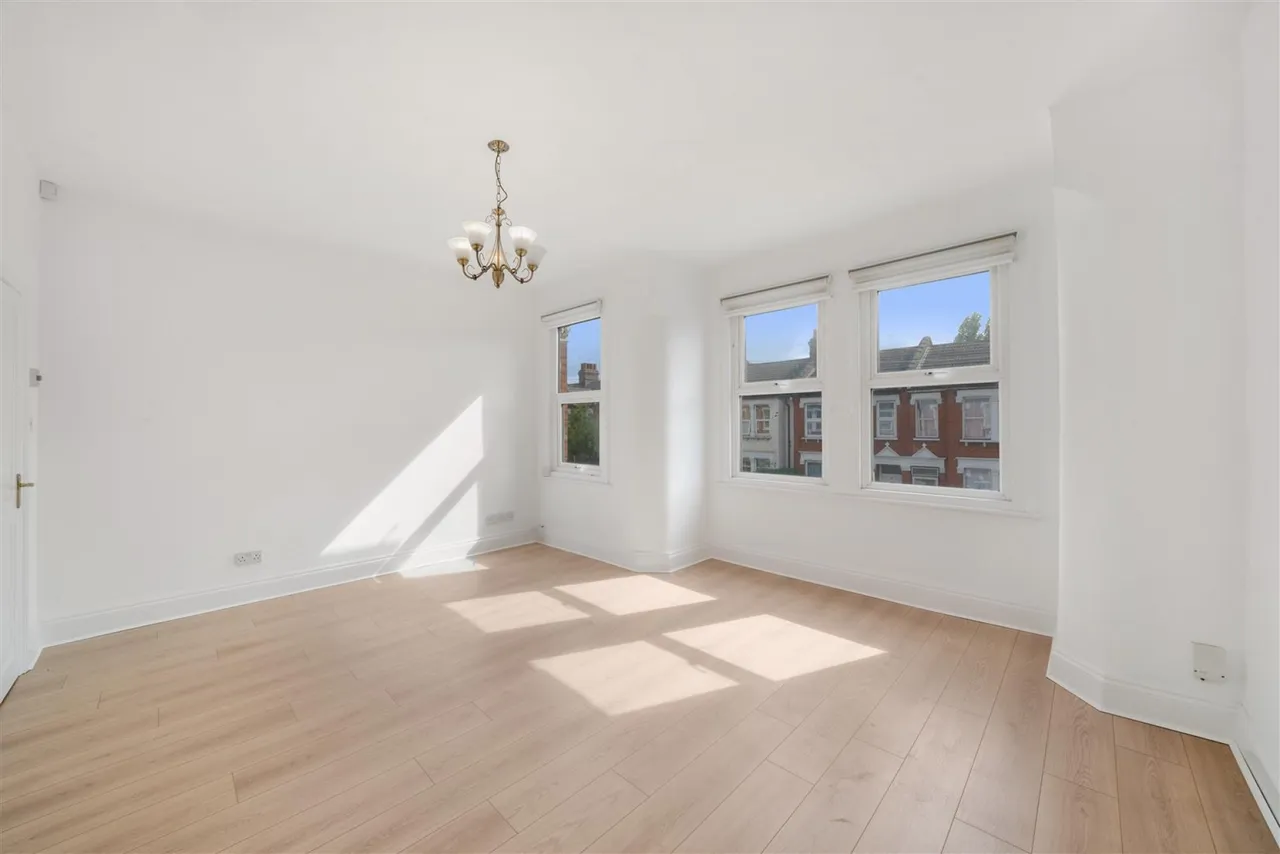 Lordsmead Road, London, photo 14