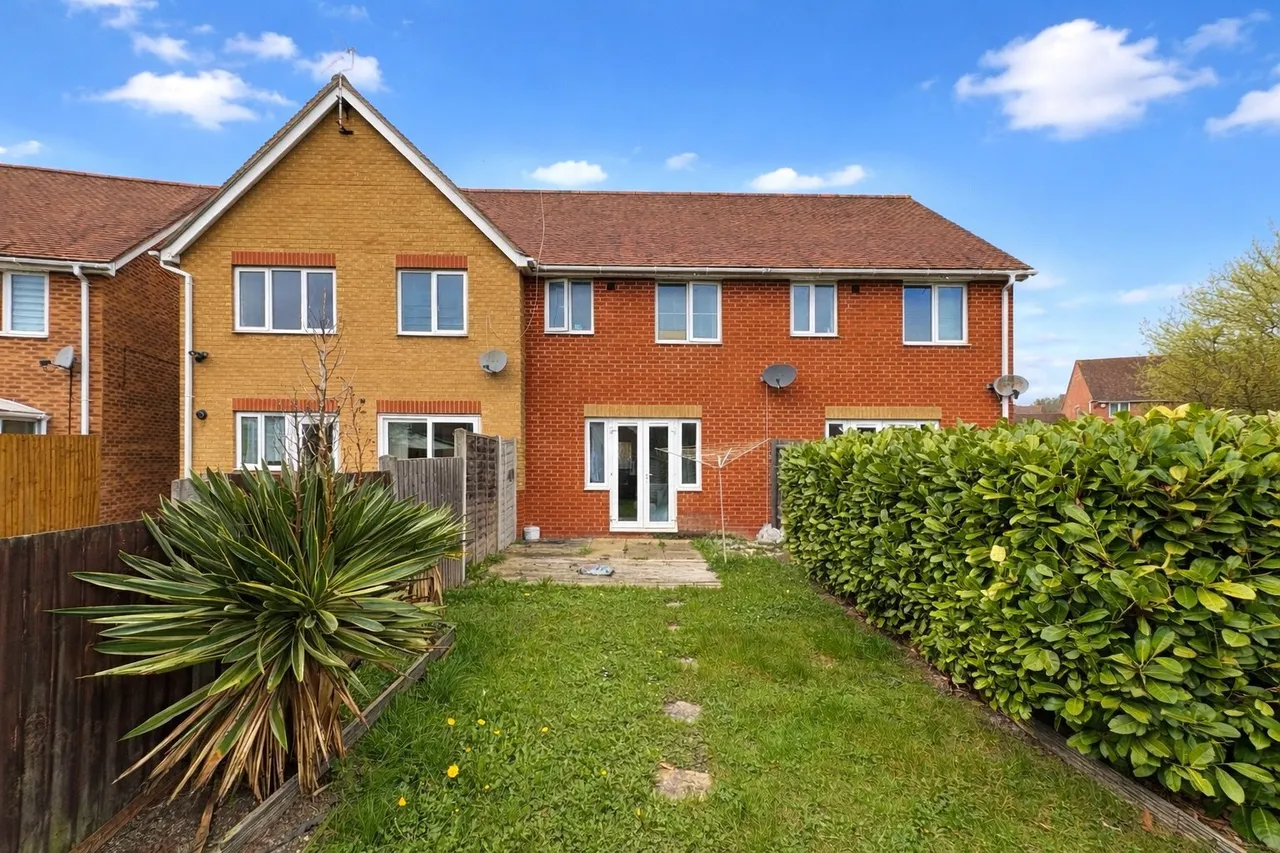 Lancaster Road, Chafford Hundred, Grays, Essex, RM16, photo 2