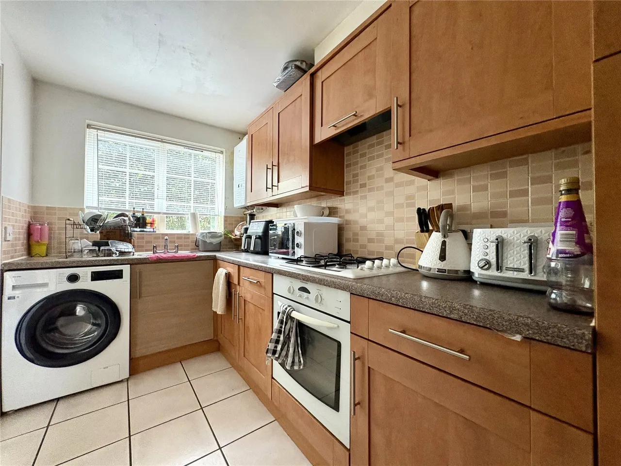 Lancaster Road, Chafford Hundred, Grays, Essex, RM16, photo 5
