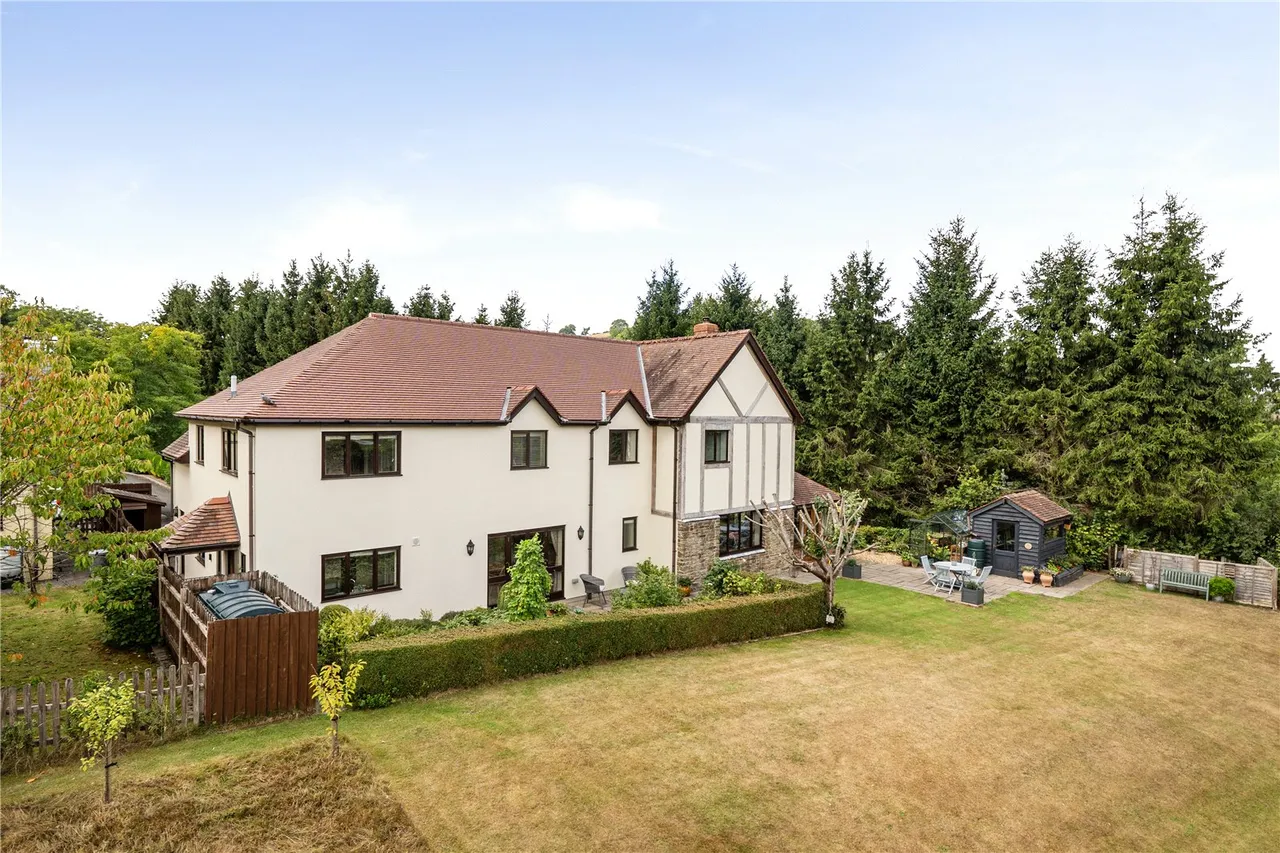 Cae Clawdd, Knighton, Powys, LD7 1DQ, photo 3