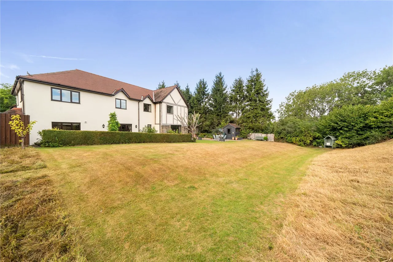 Cae Clawdd, Knighton, Powys, LD7 1DQ, photo 33