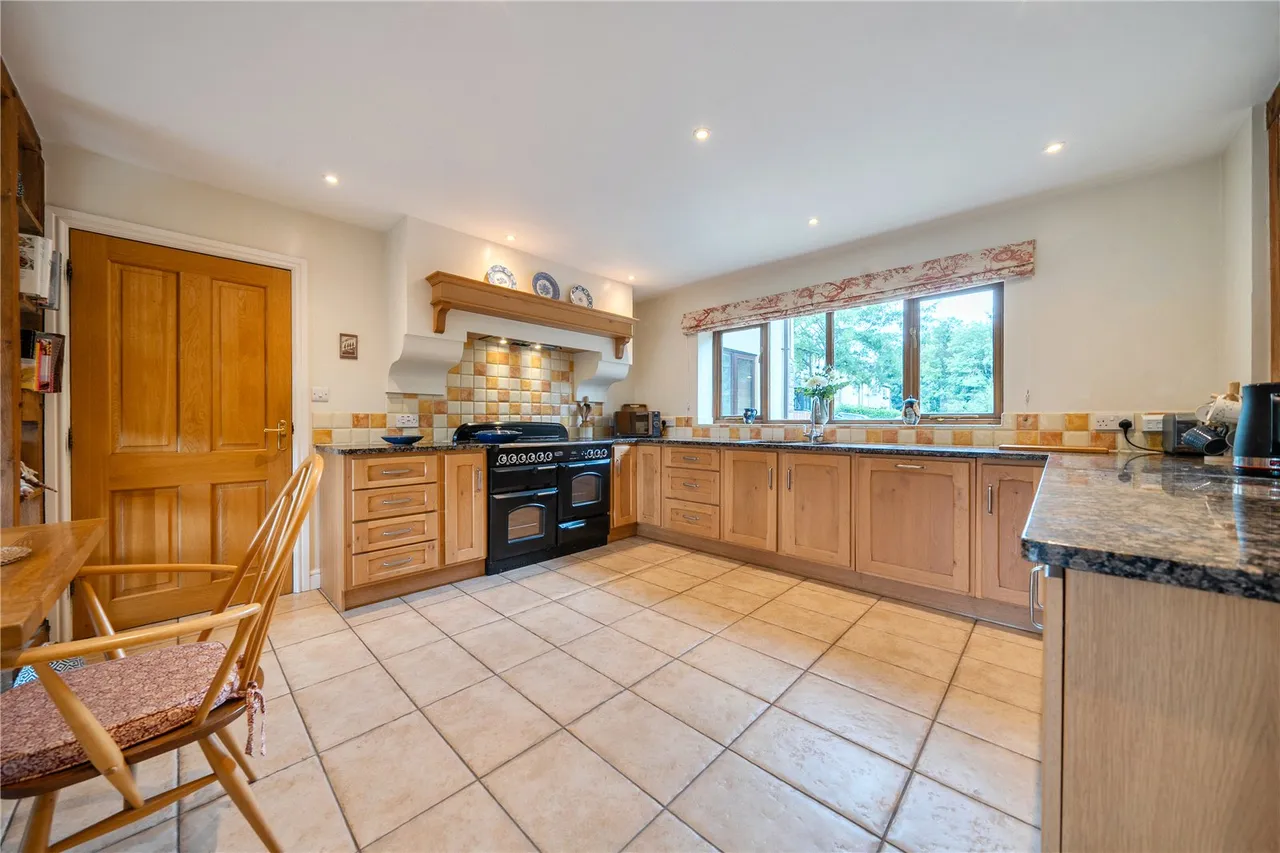 Cae Clawdd, Knighton, Powys, LD7 1DQ, photo 7