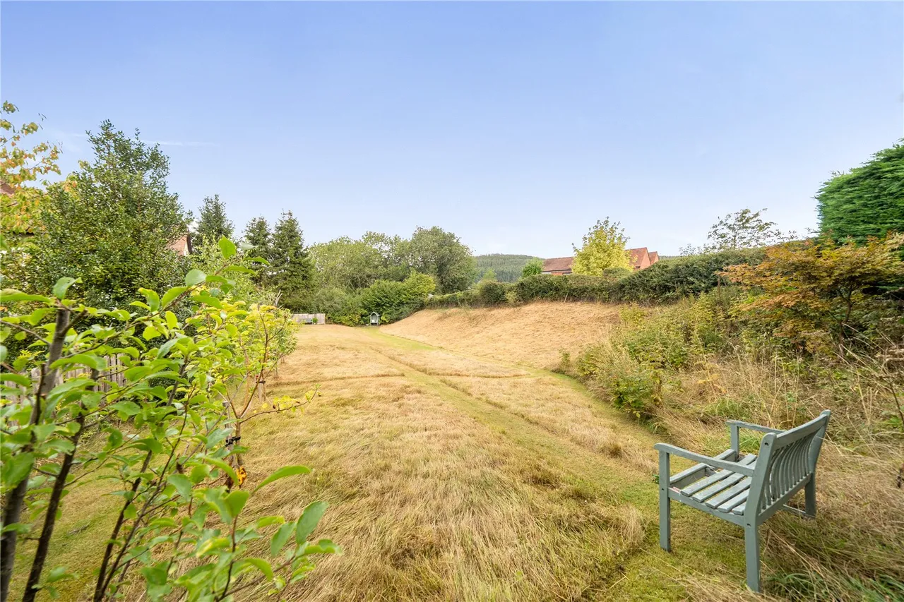 Cae Clawdd, Knighton, Powys, LD7 1DQ, photo 31