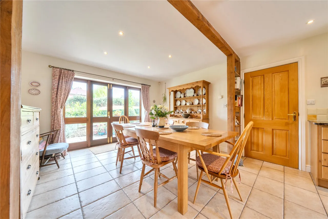 Cae Clawdd, Knighton, Powys, LD7 1DQ, photo 9