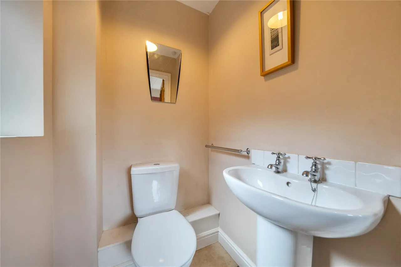 Cae Clawdd, Knighton, Powys, LD7 1DQ, photo 12