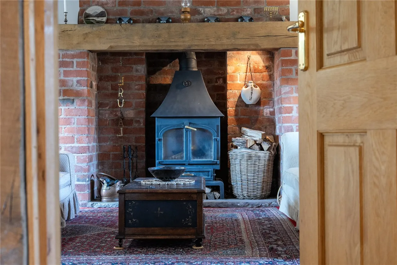 Cae Clawdd, Knighton, Powys, LD7 1DQ, photo 13