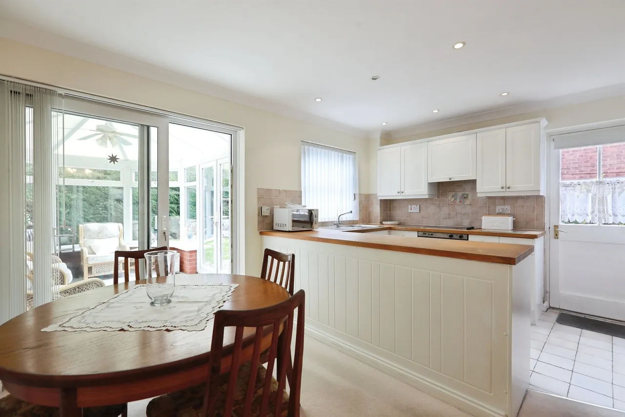 Home Furlong, Wellesbourne, Warwick, photo 8