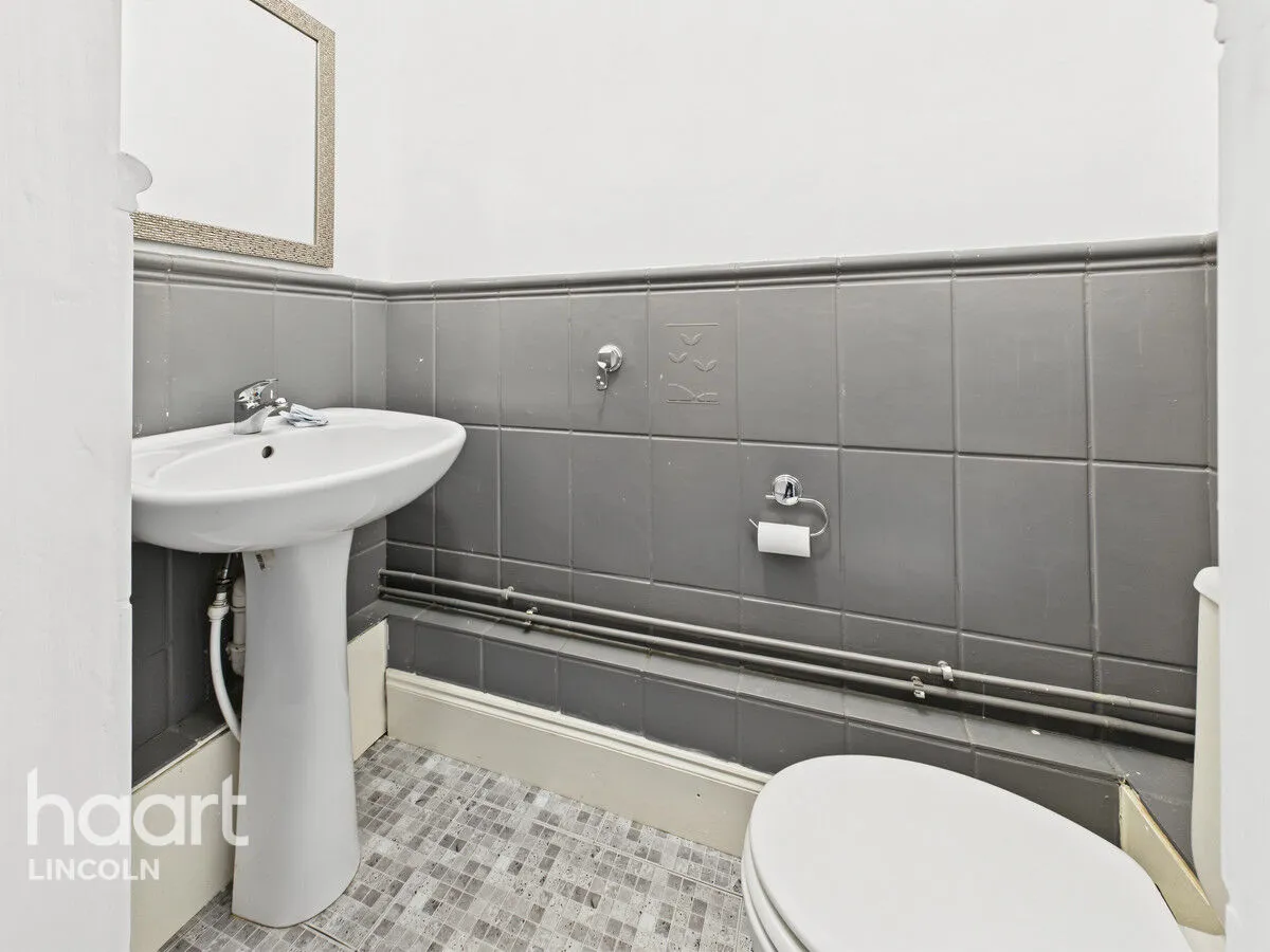 CROWN Street, Newark, NG24, photo 18