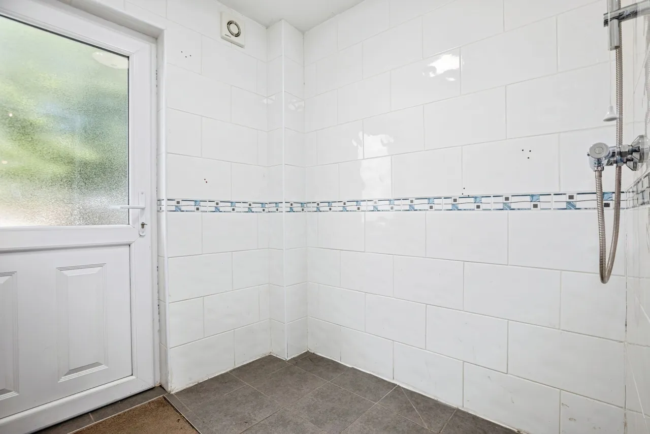 Heol Dewi, Newcastle Emlyn, SA38, photo 8