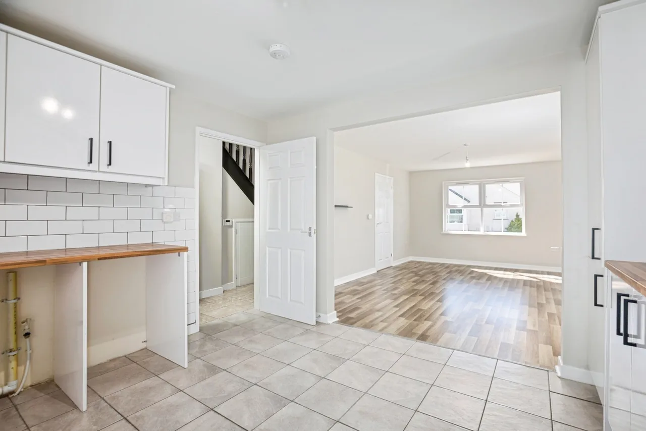 Heol Dewi, Newcastle Emlyn, SA38, photo 6