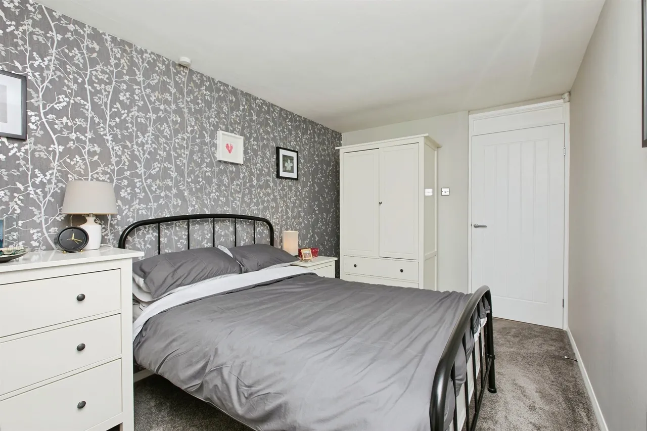 Edensor Square, Derby, DE22, photo 9