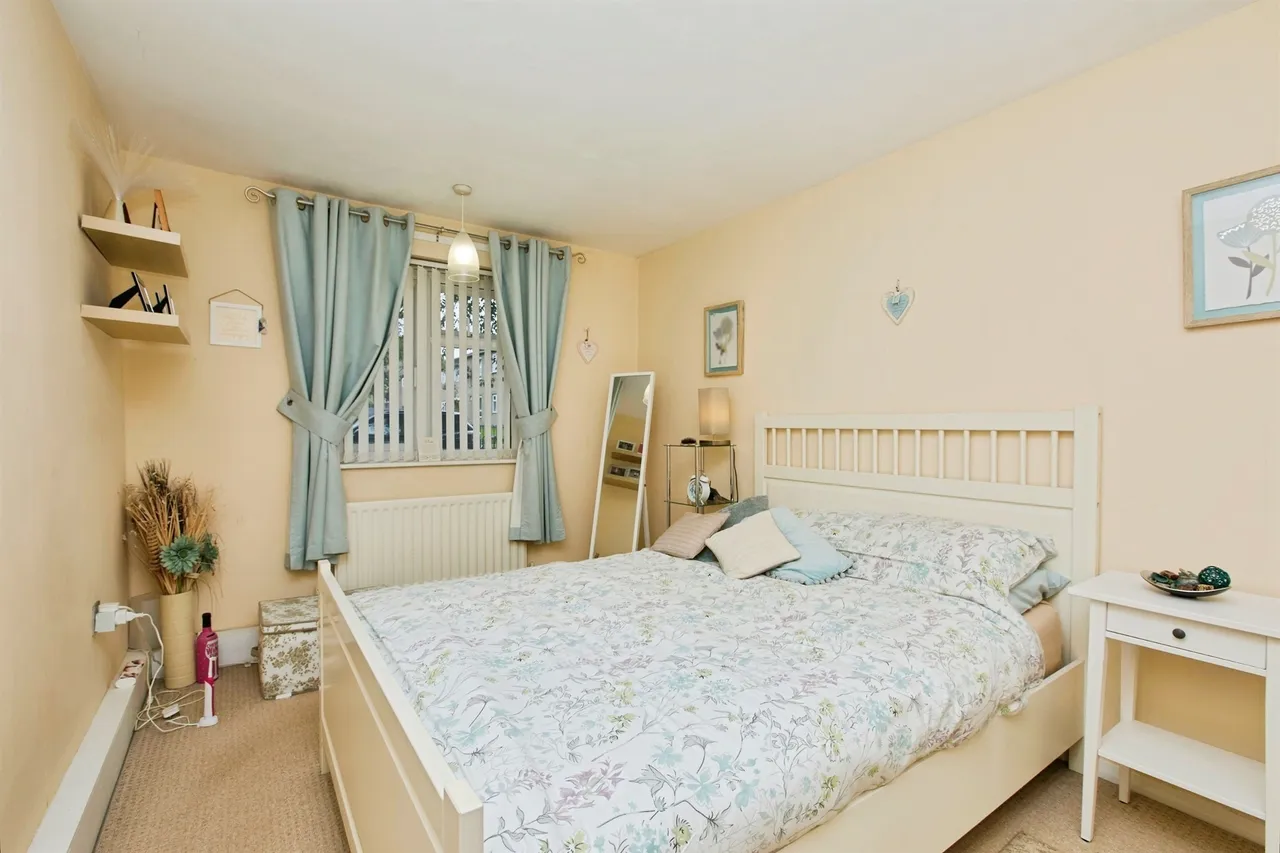 Edensor Square, Derby, DE22, photo 6