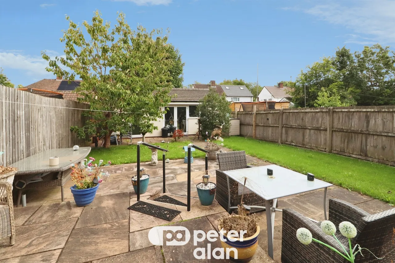 Western Drive, Cardiff, CF14, photo 16