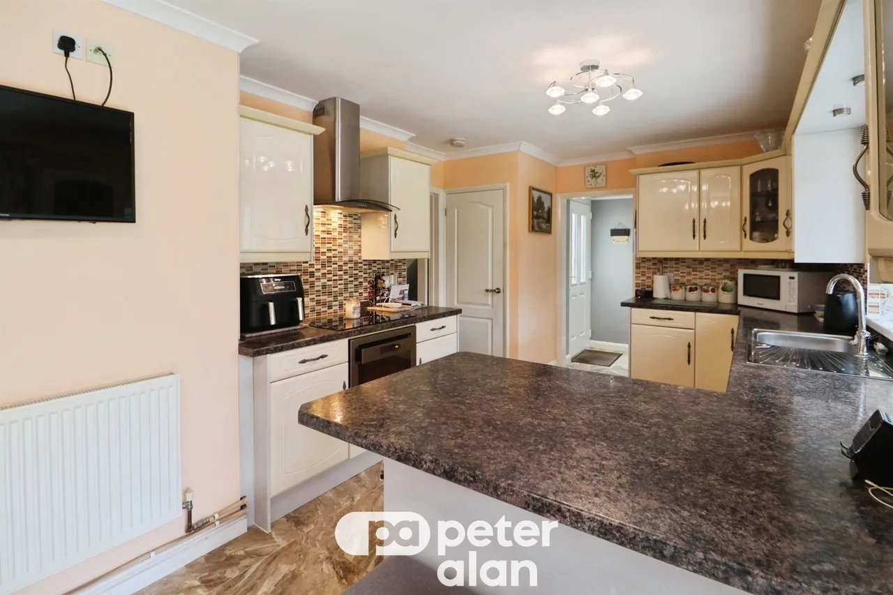 Western Drive, Cardiff, CF14, photo 4
