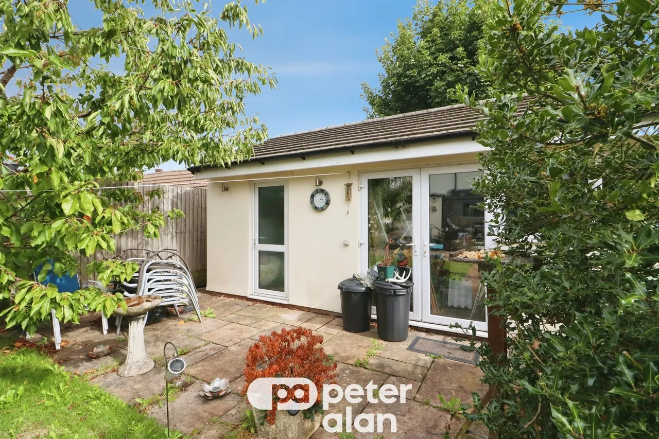 Western Drive, Cardiff, CF14, photo 14