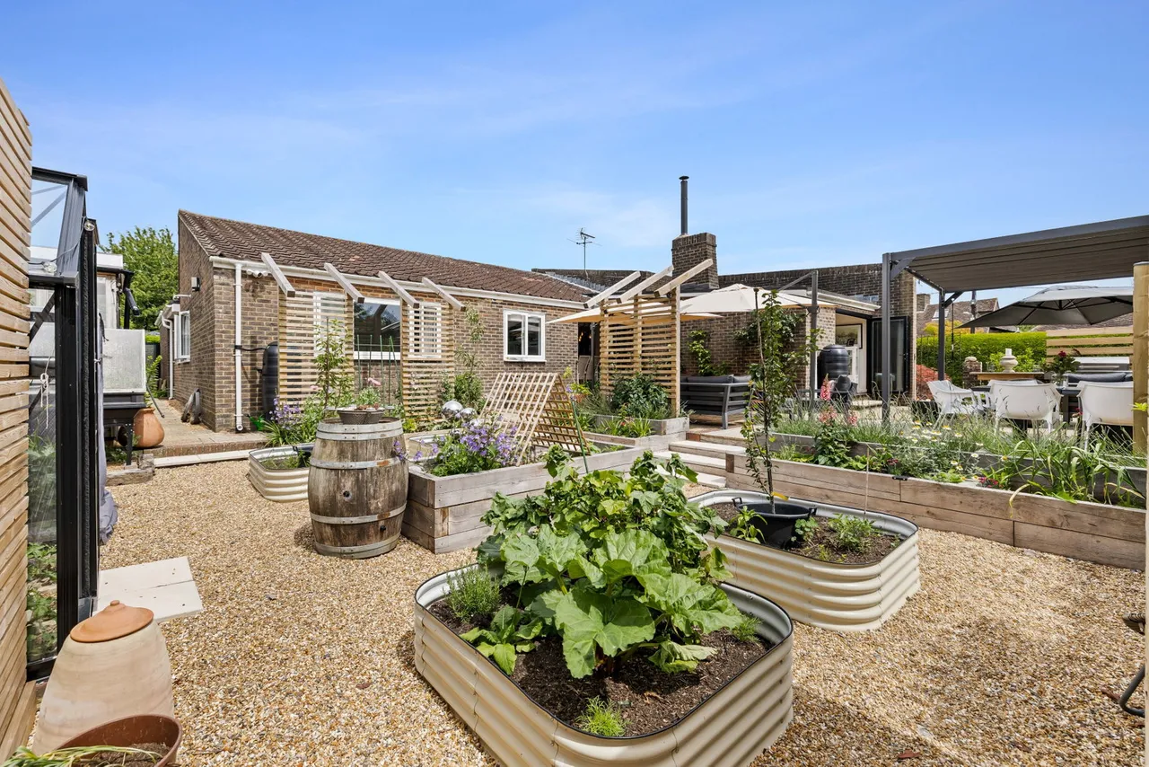 Sumners, Ardingly, RH17, photo 28