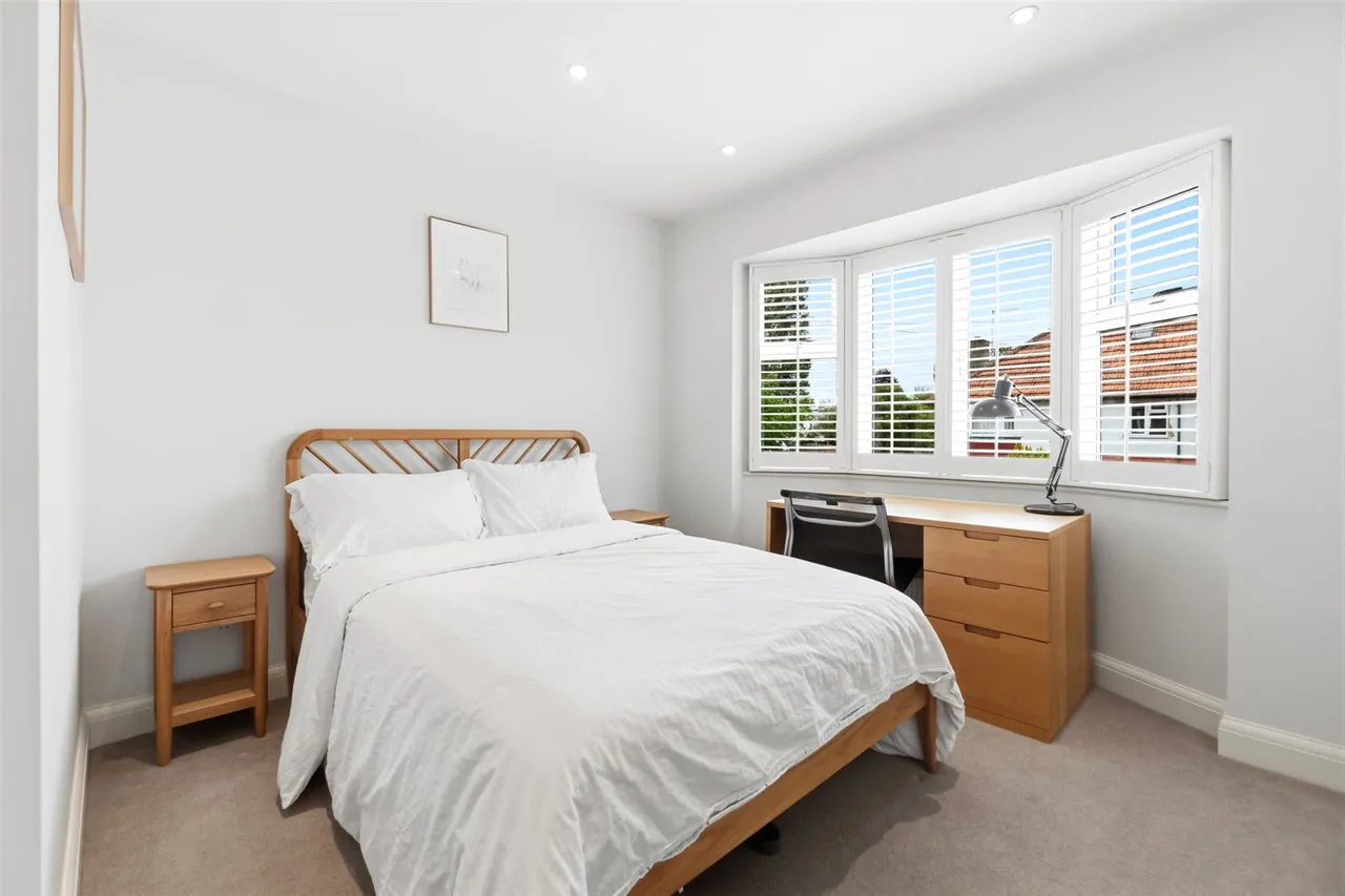 Laurel Road, Hampton Hill, TW12 1JL, photo 6