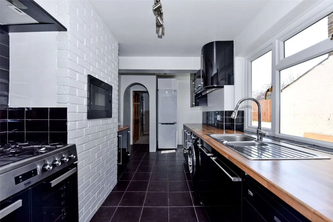 Oak Lane, Windsor, Berkshire, SL4 5EU, photo 4