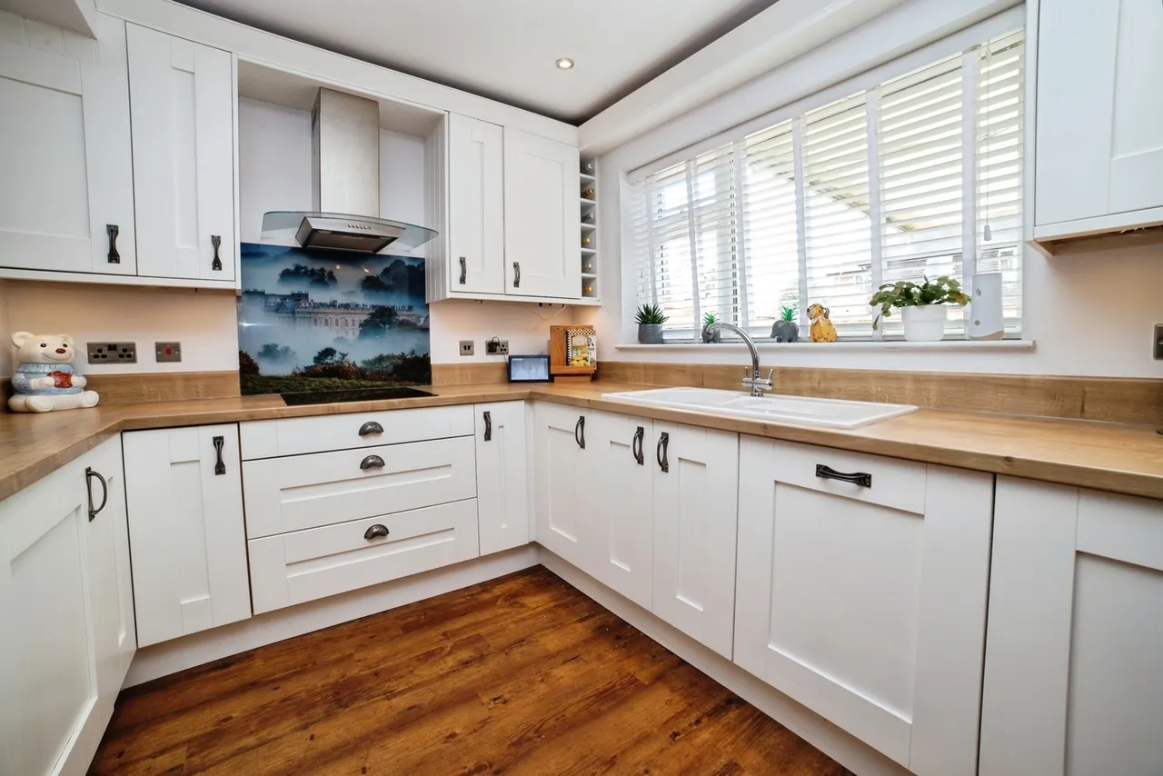 Southwell Road East, Rainworth, Mansfield, Nottinghamshire, NG21, photo 14