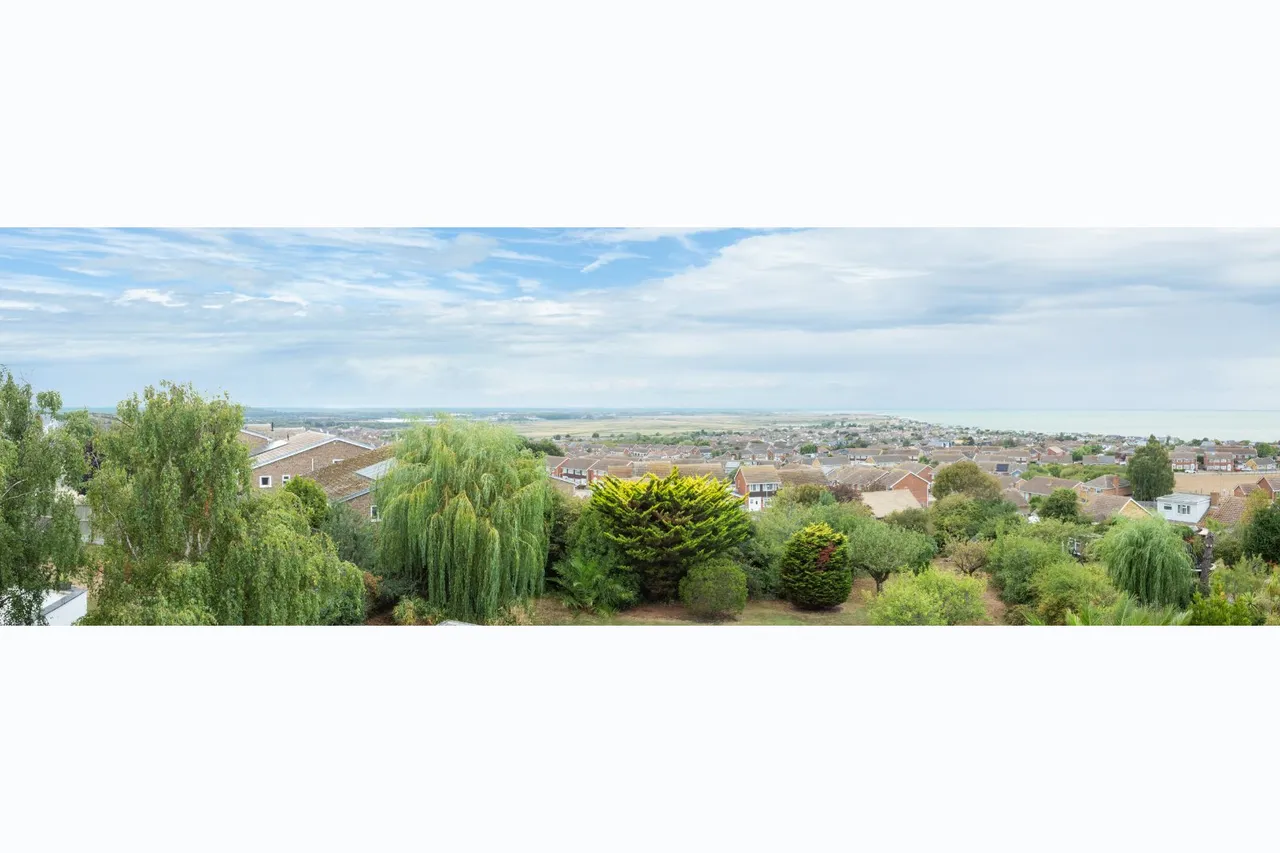 Grimthorpe Avenue, Whitstable, CT5, photo 27