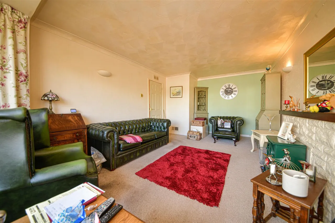 Eastleigh Road, Fair Oak, Eastleigh, SO50 7JW, photo 3