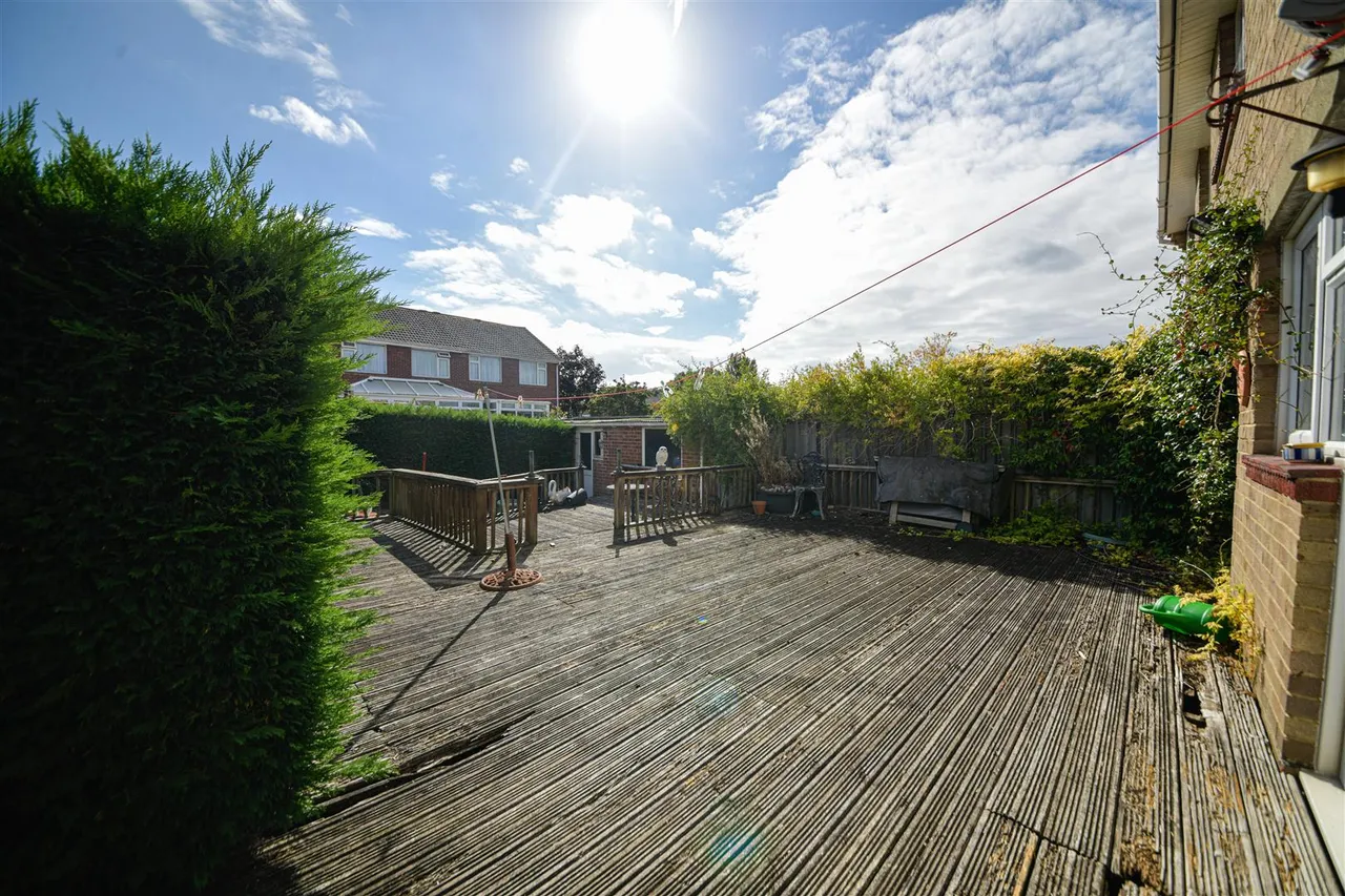 Eastleigh Road, Fair Oak, Eastleigh, SO50 7JW, photo 10