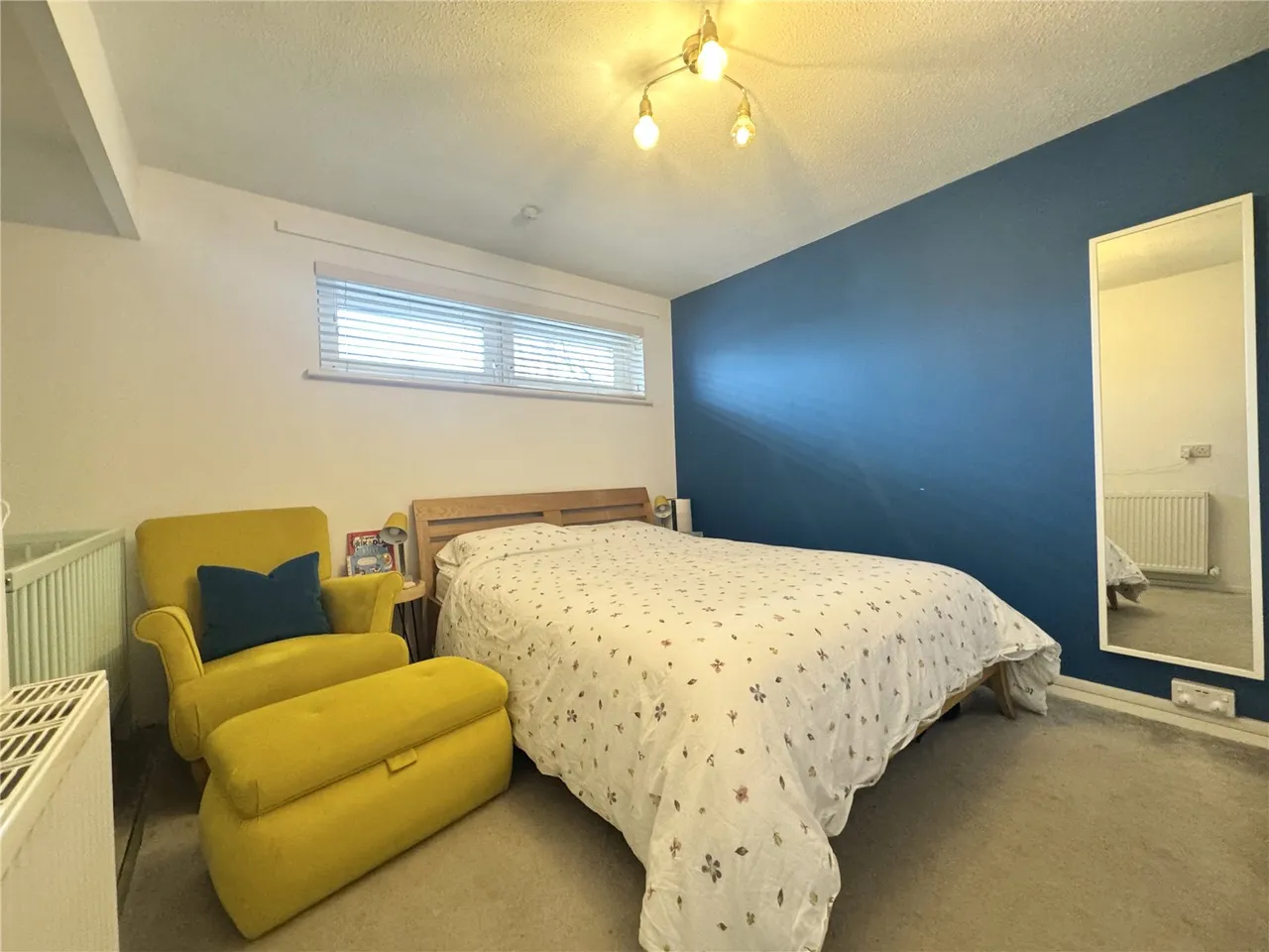 Scotts Court, Sand Hill, Farnborough, Hampshire, GU14 8HU, photo 2