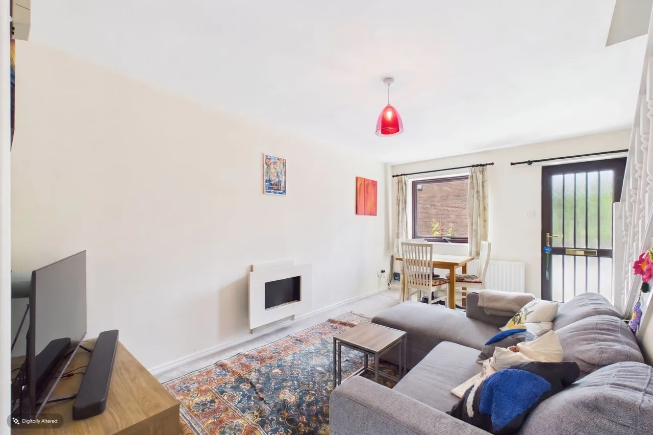 Fewster Way, York, YO10, photo 2