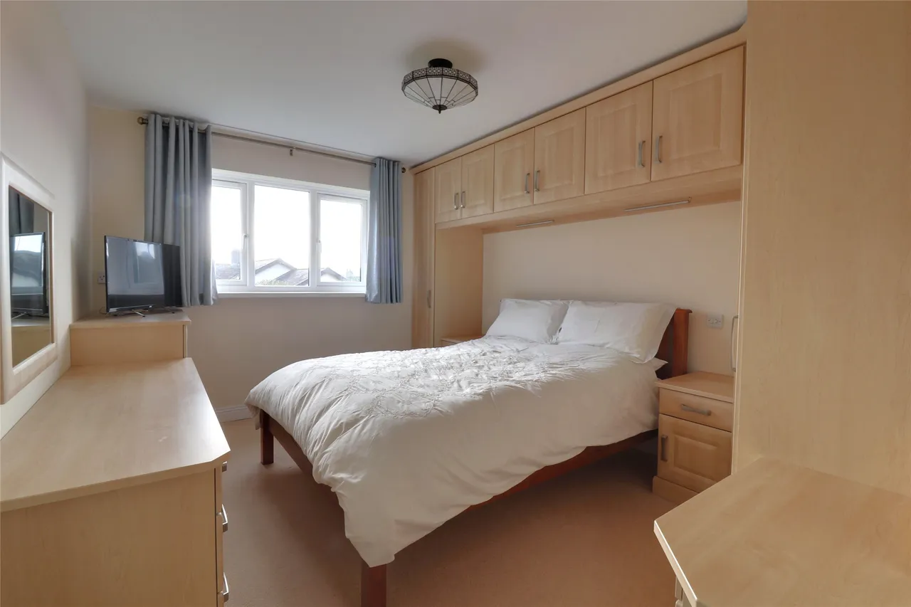 Hector Close, Dolton, EX19, photo 13