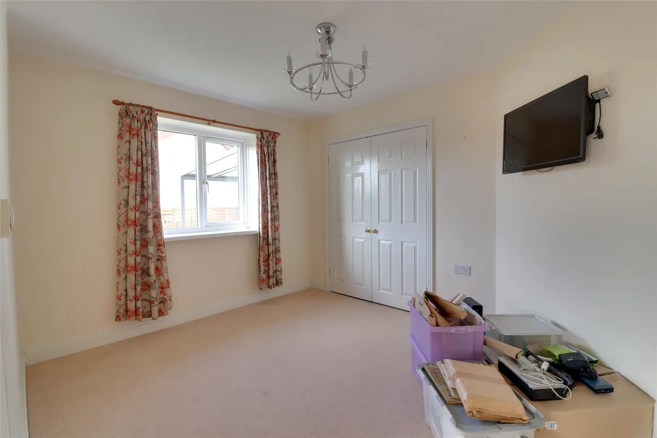Hector Close, Dolton, EX19, photo 14