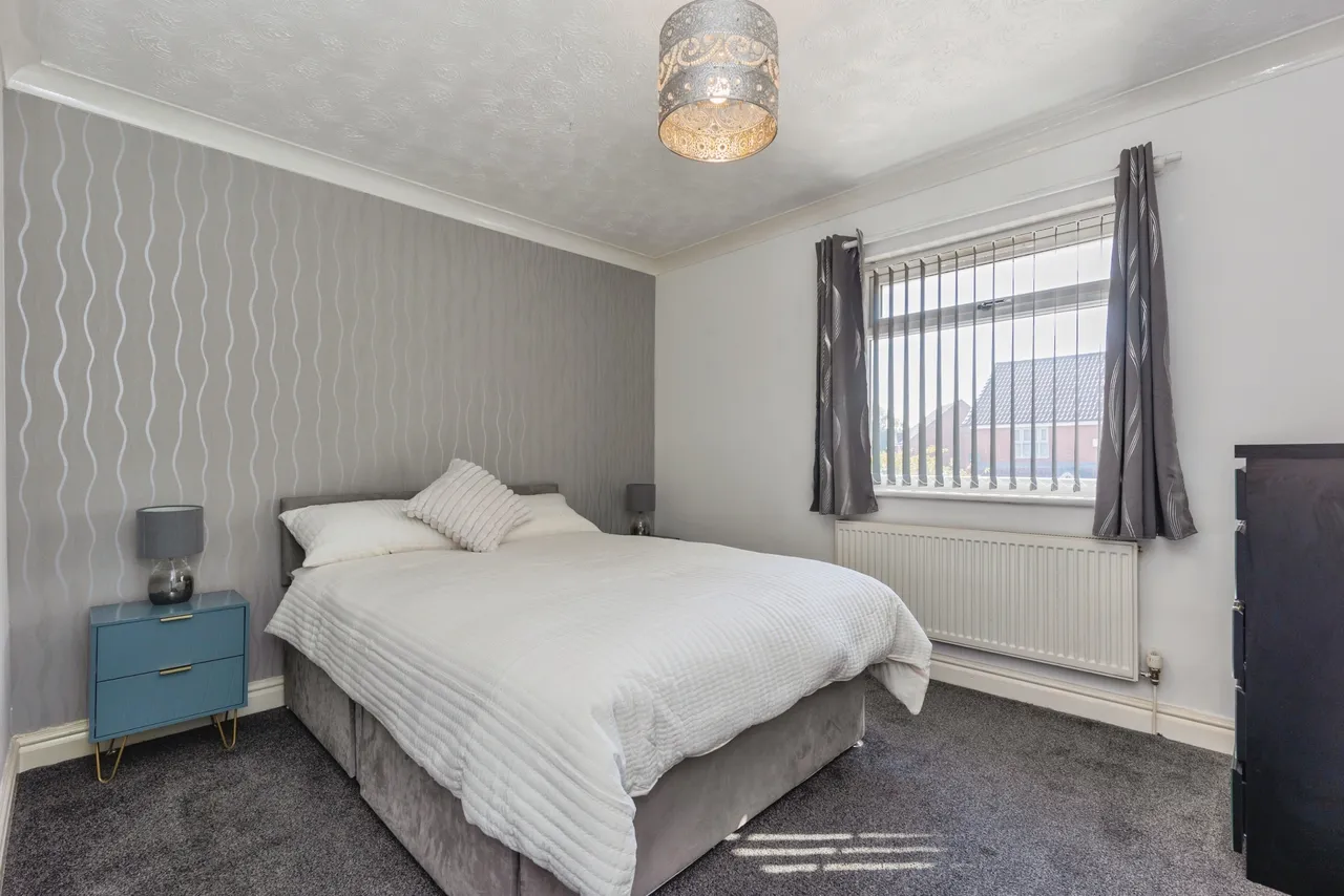 Pintail Avenue, Stockport, SK3, photo 23