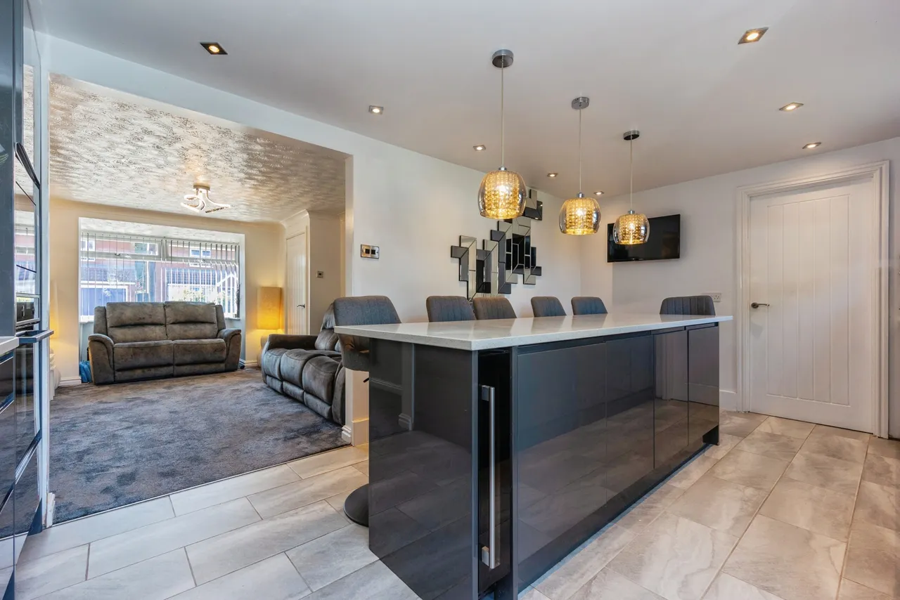 Pintail Avenue, Stockport, SK3, photo 6