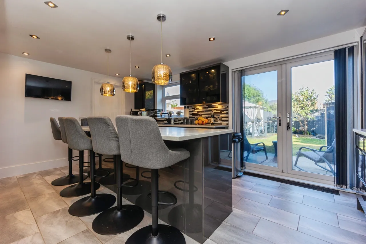 Pintail Avenue, Stockport, SK3, photo 8
