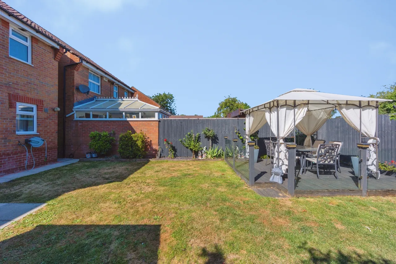 Pintail Avenue, Stockport, SK3, photo 28
