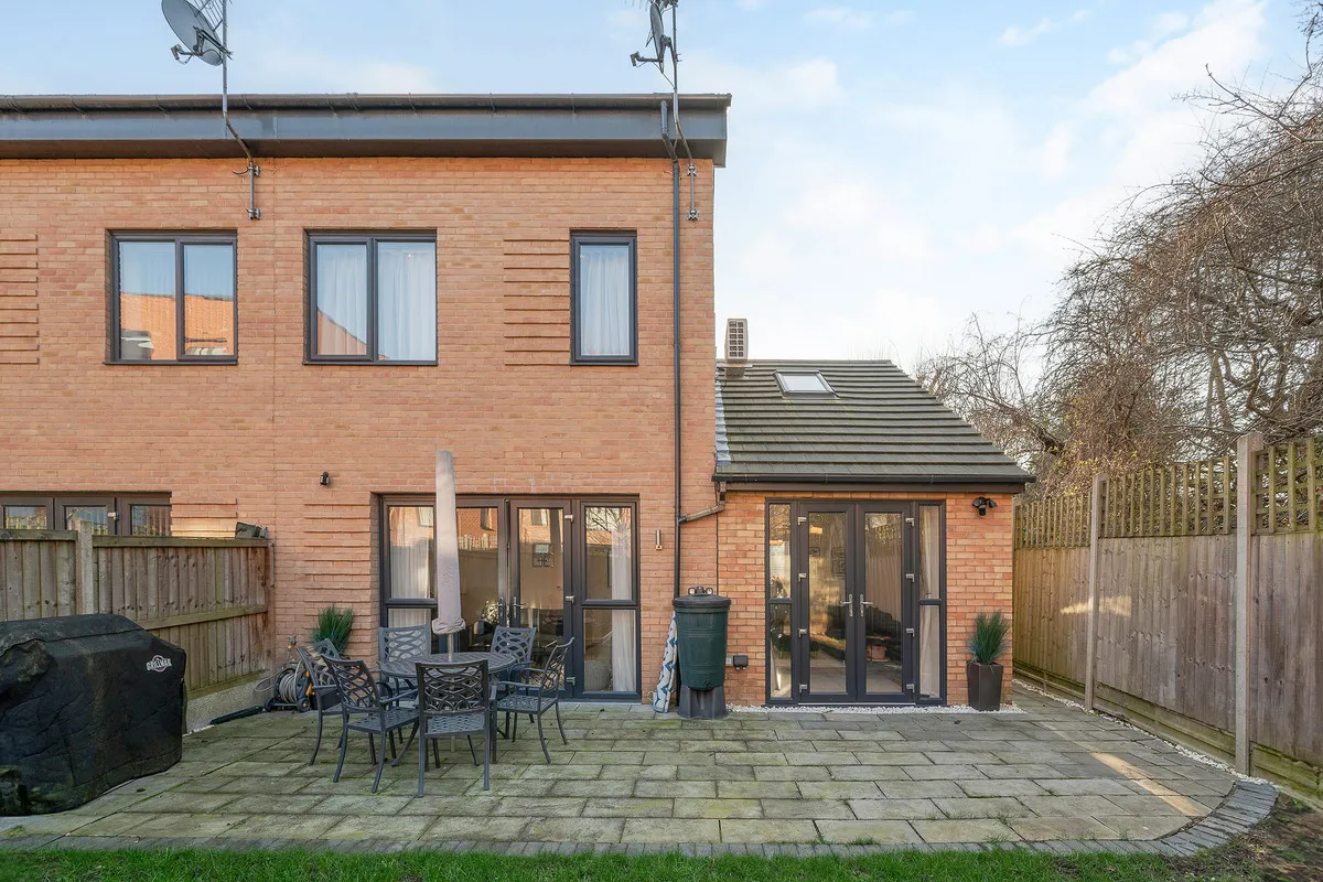 Reynard Way, Brentford, TW8, photo 17