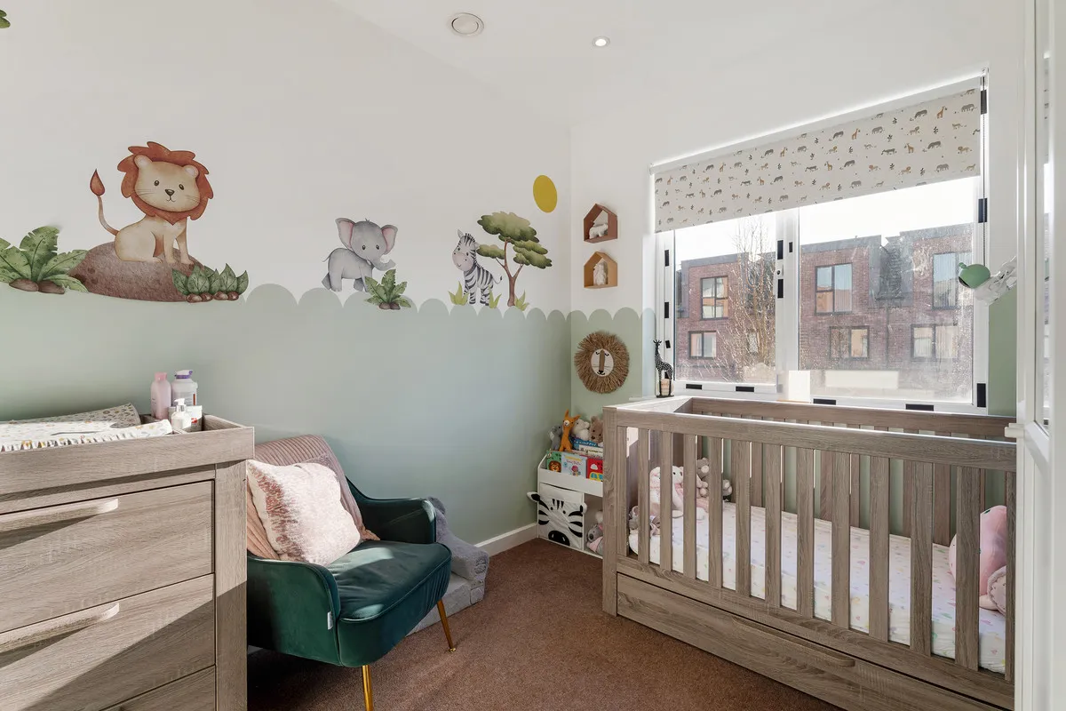 Reynard Way, Brentford, TW8, photo 15
