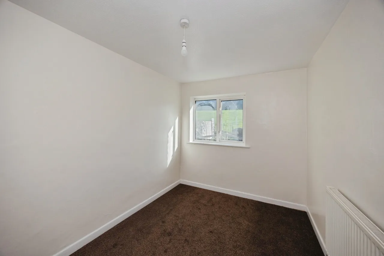 London Road, Horndean, PO8, photo 12