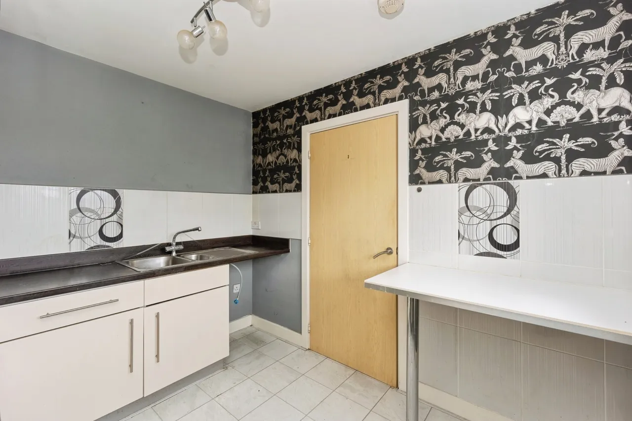 Lawnhurst Avenue, Wythenshawe, Manchester, Greater Manchester, M23, photo 7