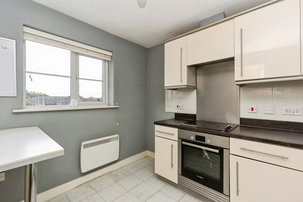 Lawnhurst Avenue, Wythenshawe, Manchester, Greater Manchester, M23, photo 5